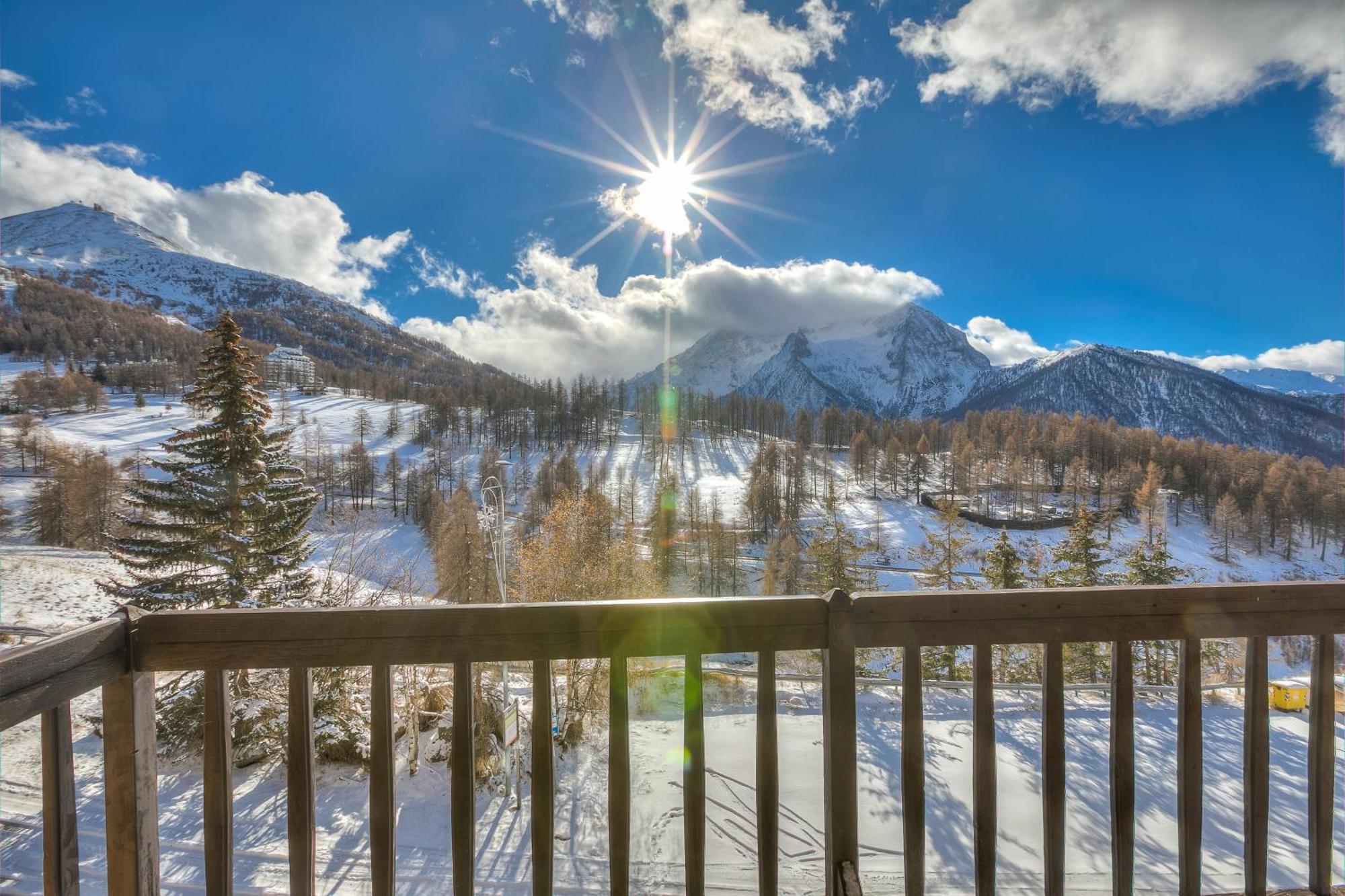 Belvedere Apartments - Happy Rentals Colle Colle Sestriere Exterior photo