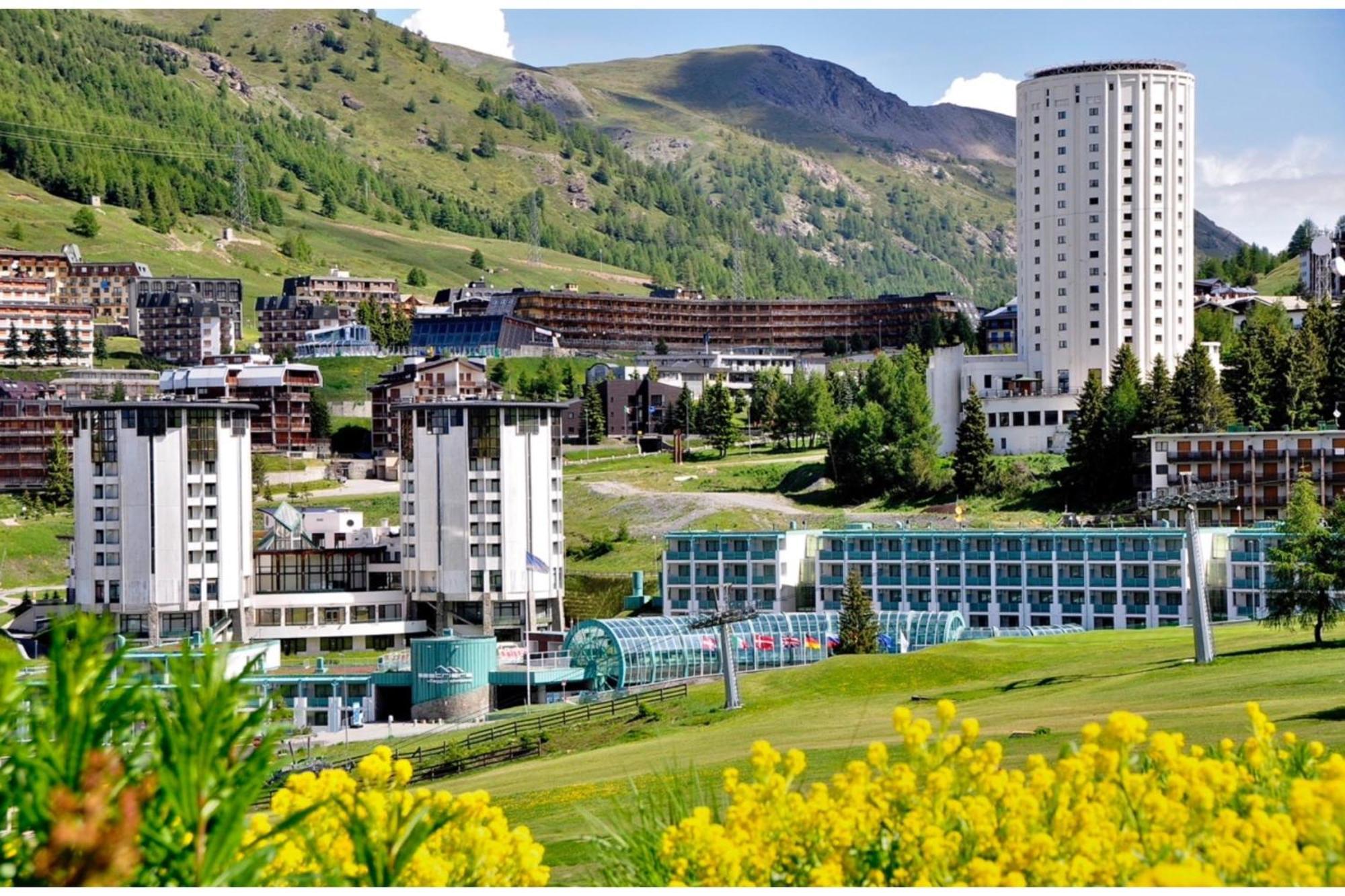 Belvedere Apartments - Happy Rentals Colle Colle Sestriere Exterior photo