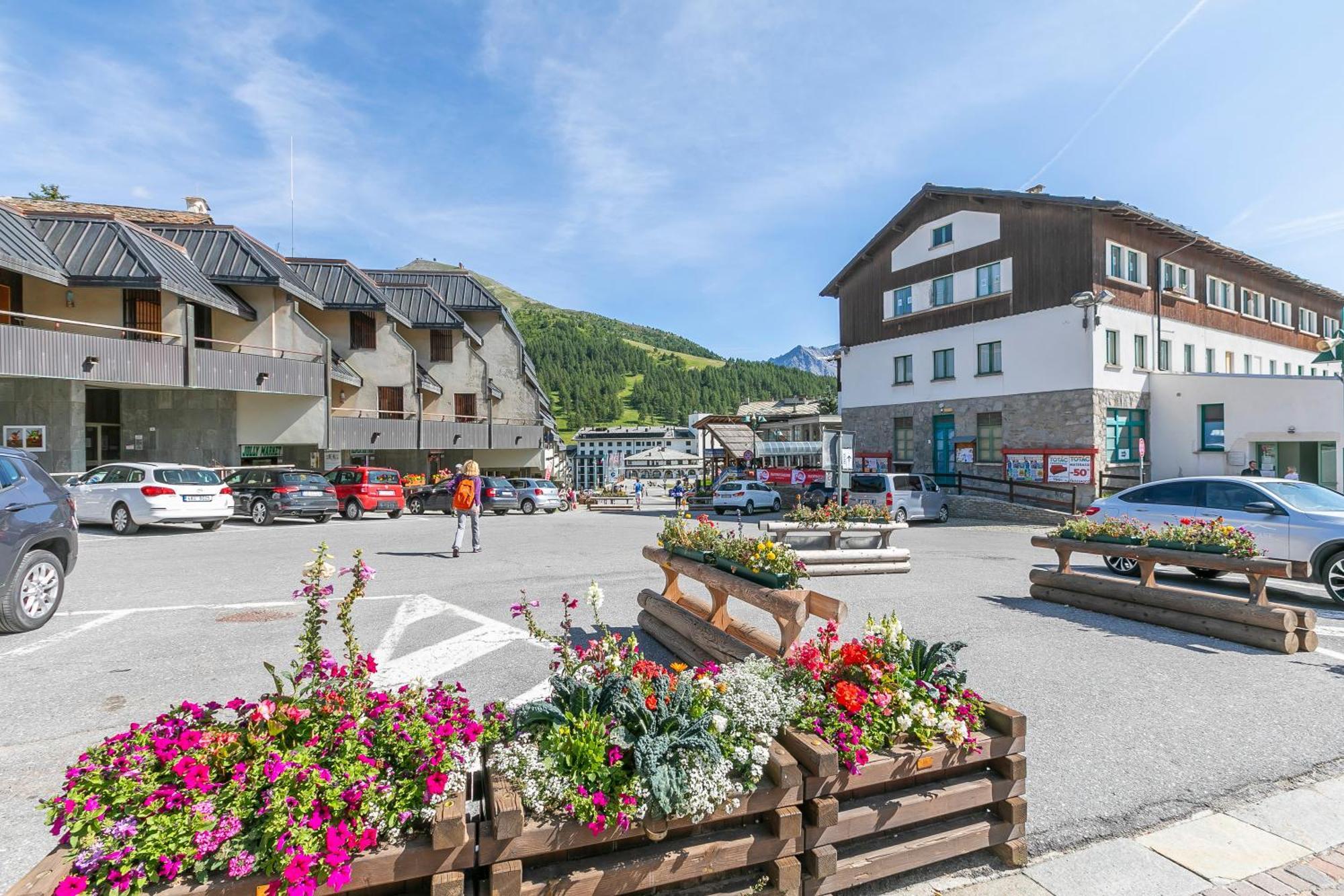 Belvedere Apartments - Happy Rentals Colle Colle Sestriere Exterior photo