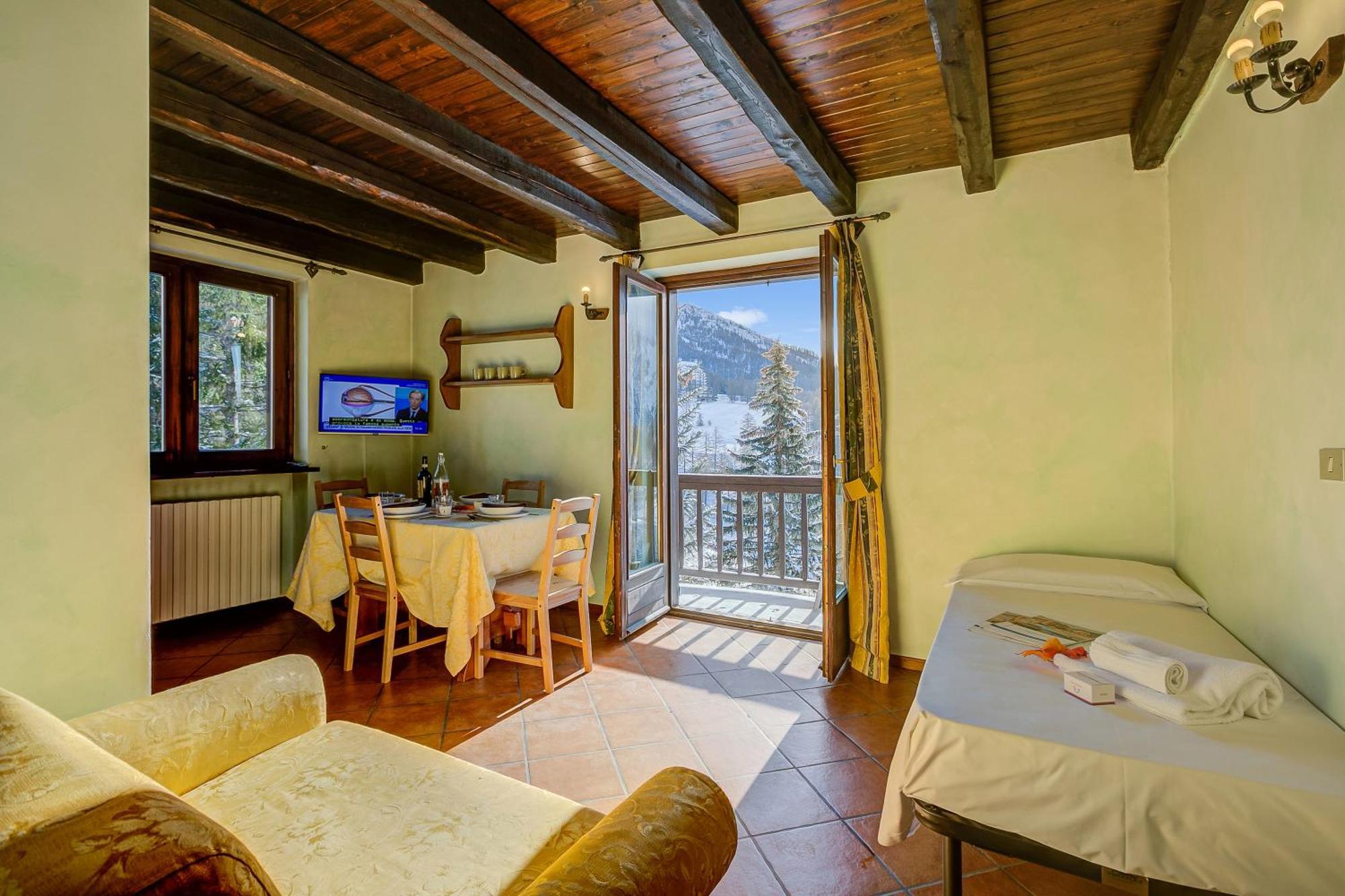 Belvedere Apartments - Happy Rentals Colle Colle Sestriere Exterior photo